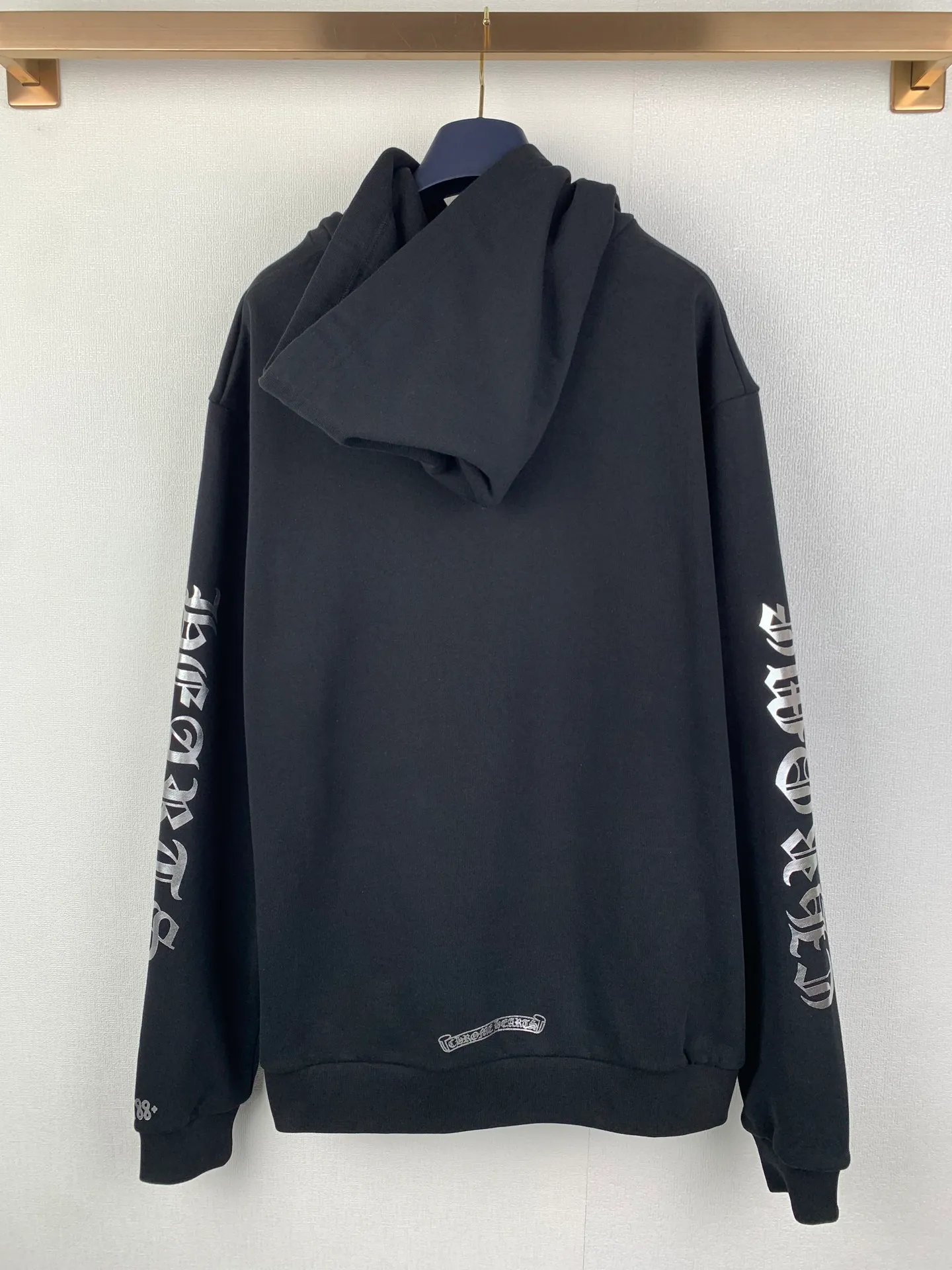 P410 Chrome Hearts 25SS1988 limited foil color printed hooded sweatshirt 400g Odell velvet sweatshirt material, 440g 1*1 matching high-end fashion brand ribbing, fabric fermentation washing, glue printing, customized 1:1 eyelets, customized 1:1 hat rope, customized 1:1 trademark, loose version Size: S M L